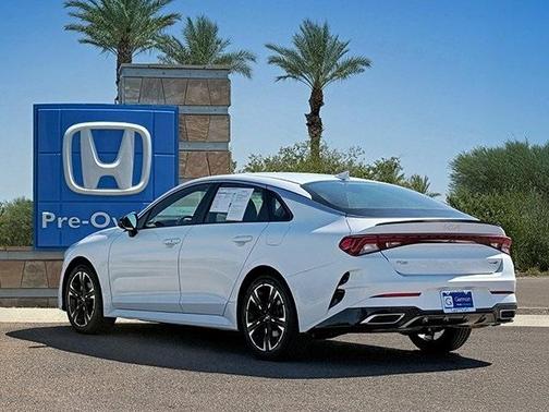 2022 Kia K5 GT-Line