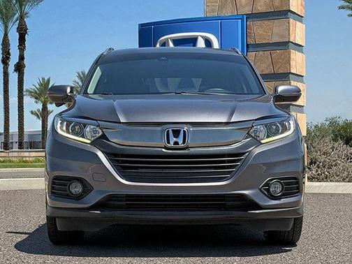 Lunar Silver Metallic 2021 Honda HR-V EX