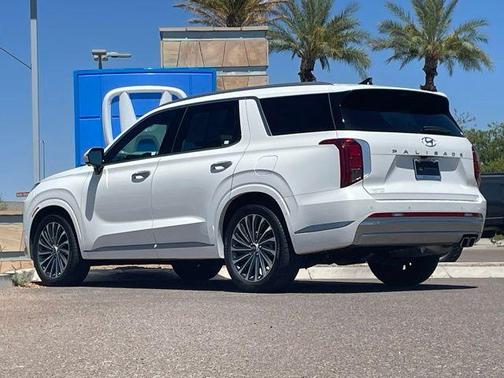 Hyper White 2024 Hyundai PALISADE Calligraphy