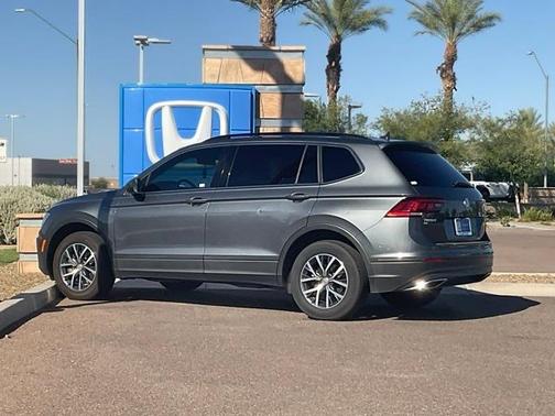 2019 Volkswagen Tiguan 2.0T SE