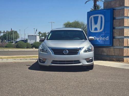 Brilliant Silver 2015 Nissan Altima 2.5 SV