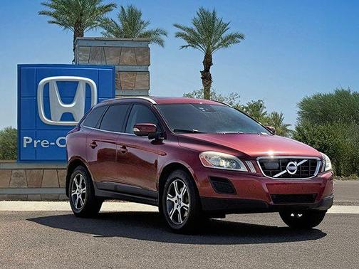 Flaminco Red Metallic 2013 Volvo XC60 T6