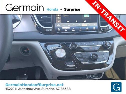 2024 Chrysler Pacifica Touring-L