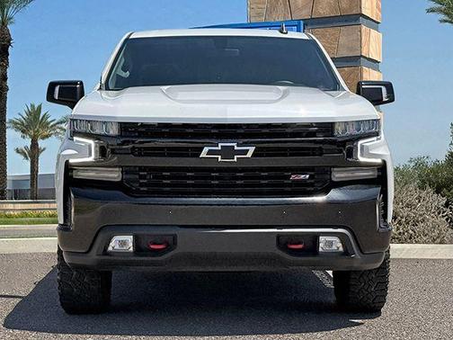 Iridescent Pearl Tricoat 2021 Chevrolet Silverado 1500 LT Trail Boss