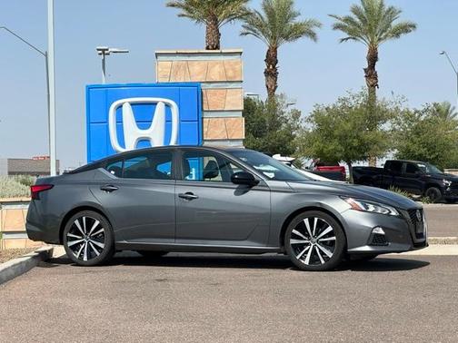 2019 Nissan Altima 2.5 SR