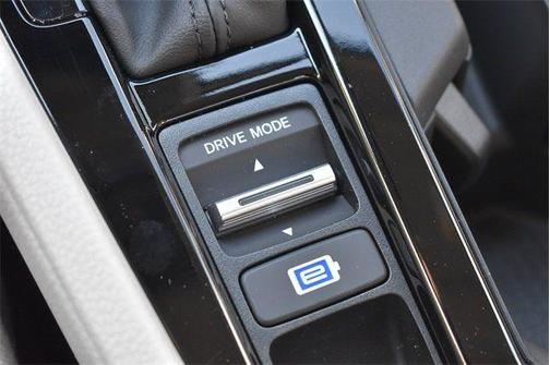 Platinum White Pearl 2026 Honda Accord Hybrid EX-L