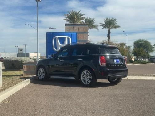 2020 MINI Countryman Oxford Edition