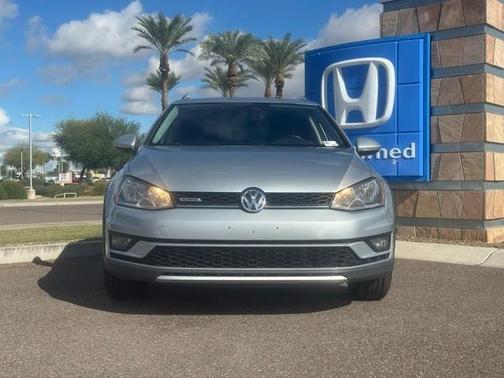 2017 Volkswagen Golf Alltrack TSI SE