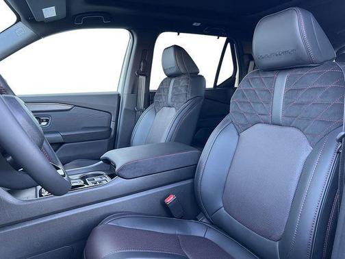 Platinum White Pearl 2026 Honda Pilot Black Edition