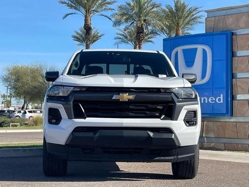 2023 Chevrolet Colorado LT