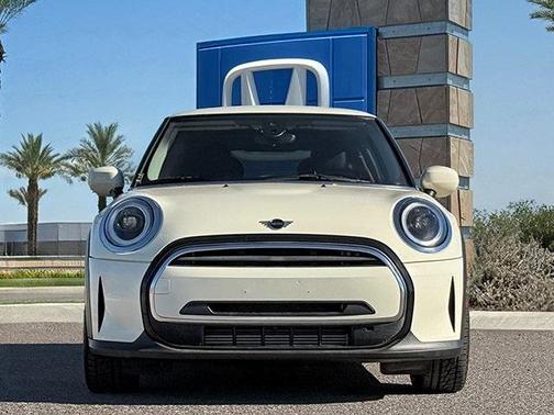 2023 MINI Hardtop Cooper