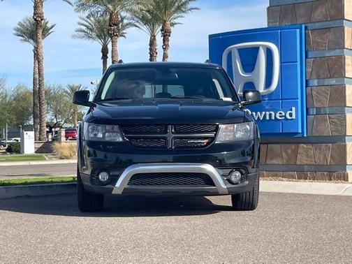 2019 Dodge Journey Crossroad