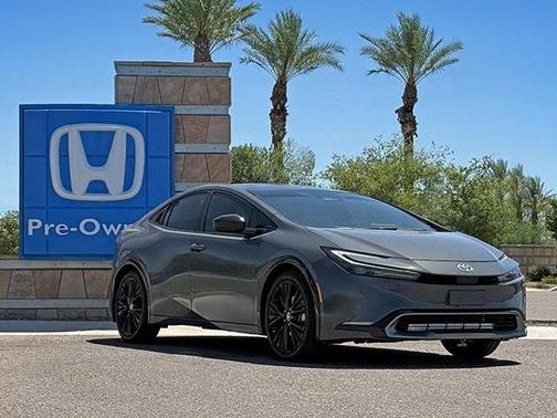 2024 Toyota Prius XLE