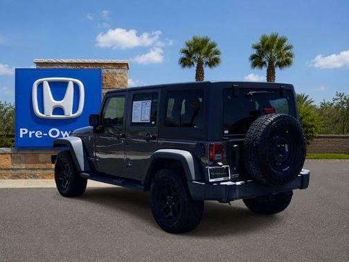 Granite Crystal Clearcoat Metallic 2016 Jeep Wrangler Unlimited Sport