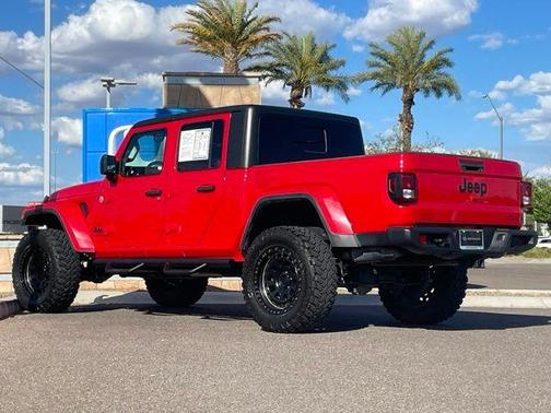 Firecracker Red Clearcoat 2021 Jeep Gladiator Sport