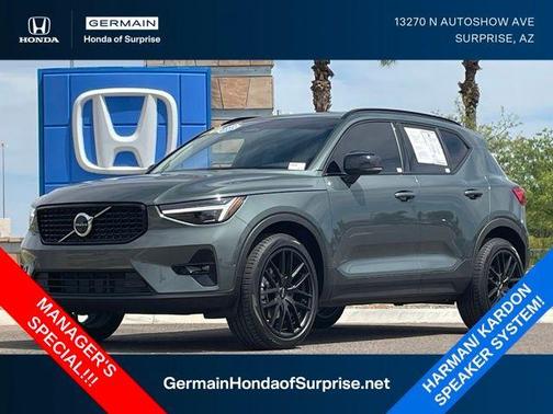 Forest Green 2026 Volvo XC40 B5 Ultra
