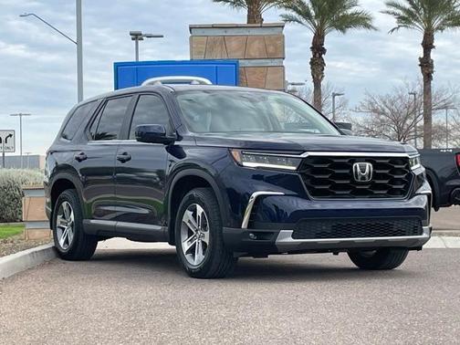 2023 Honda Pilot EX-L 8-Passenger