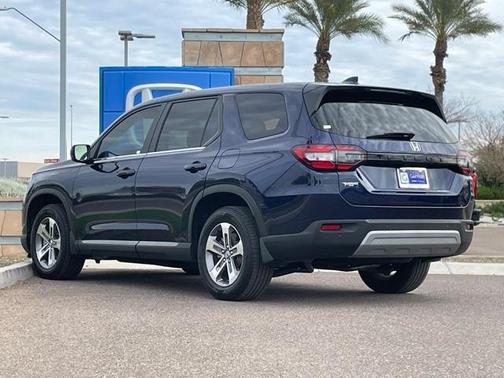 2023 Honda Pilot EX-L 8-Passenger