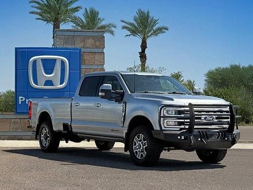 2023 Ford F-350 Lariat Super Duty