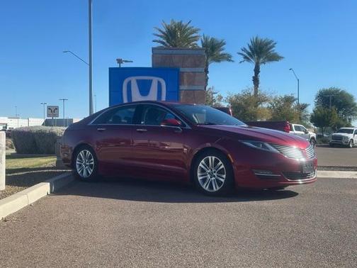 2016 Lincoln MKZ Base