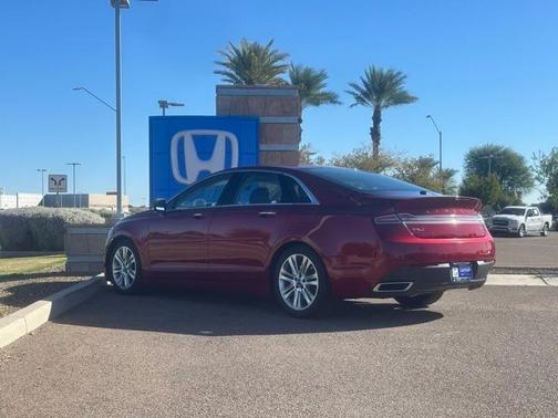 2016 Lincoln MKZ Base