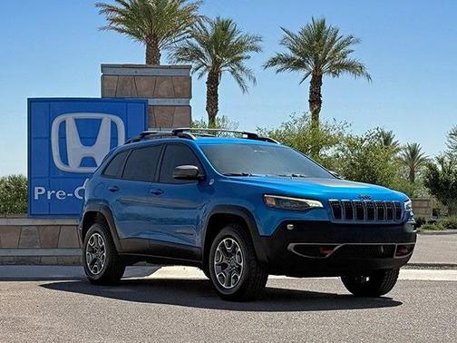 2020 Jeep Cherokee Trailhawk