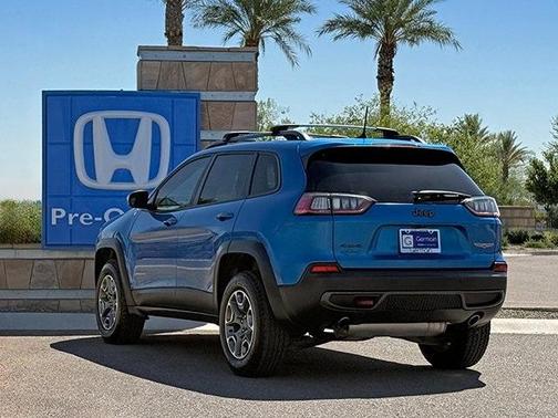 2020 Jeep Cherokee Trailhawk