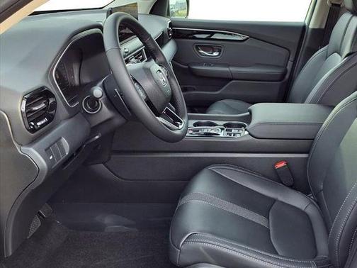 Crystal Black Pearl 2026 Honda Pilot EX-L