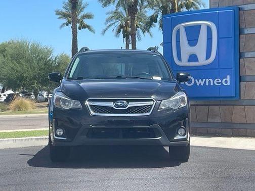 Crystal Black Silica 2017 Subaru Crosstrek 2.0i Limited
