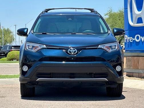 2017 Toyota RAV4 Limited