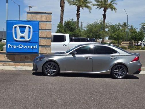 2018 Lexus IS 300 Base