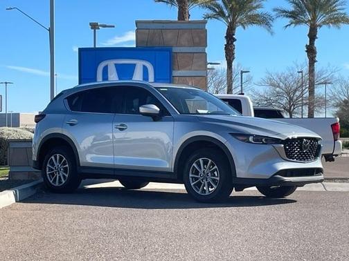 2023 Mazda CX-5 2.5 S Preferred Package