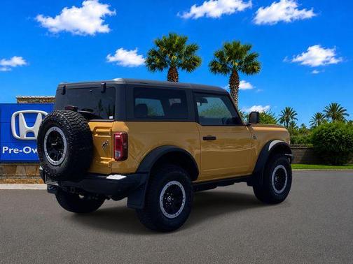 Cyber Orange Metallic Tricoat 2022 Ford Bronco Black Diamond