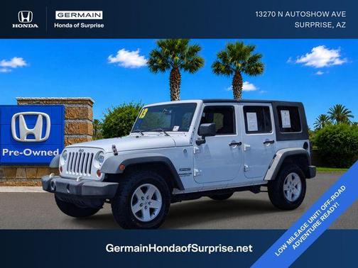 Bright White Clearcoat 2013 Jeep Wrangler Unlimited Sport