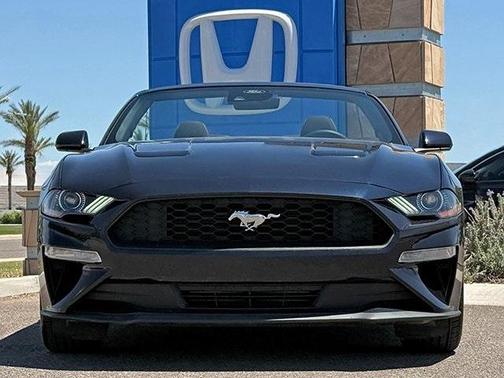 2021 Ford Mustang EcoBoost