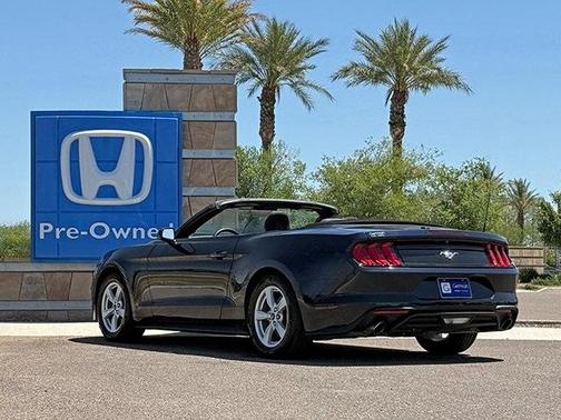 2021 Ford Mustang EcoBoost