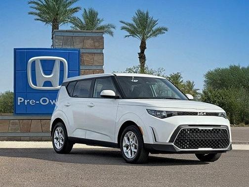 2023 Kia Soul LX