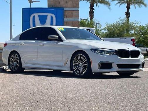 Alpine White 2019 BMW M550 i xDrive