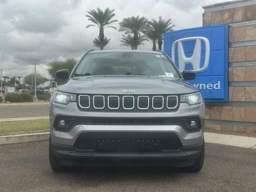 2022 Jeep Compass Latitude