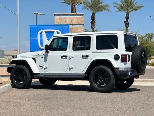 2021 Jeep Wrangler Unlimited Sahara Altitude