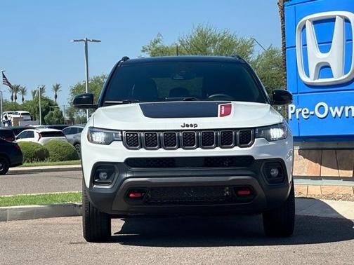 2023 Jeep Compass Trailhawk