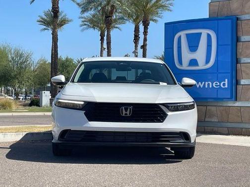 Platinum White Pearl 2023 Honda Accord LX