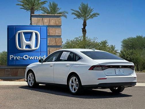 Platinum White Pearl 2023 Honda Accord LX
