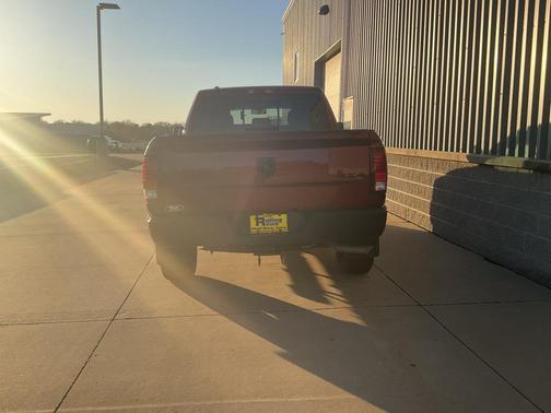 2020 RAM 1500 Classic Warlock Quad Cab 4x4 6'4' Box