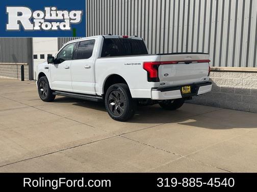 2025 Ford F-150 Lightning LARIAT