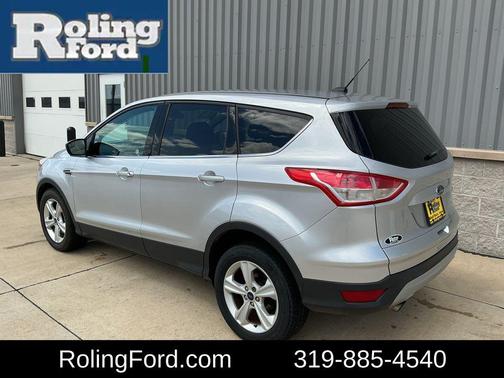 Ingot Silver Metallic 2014 Ford Escape SE