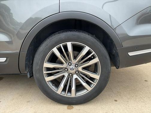 2019 Ford Explorer Platinum