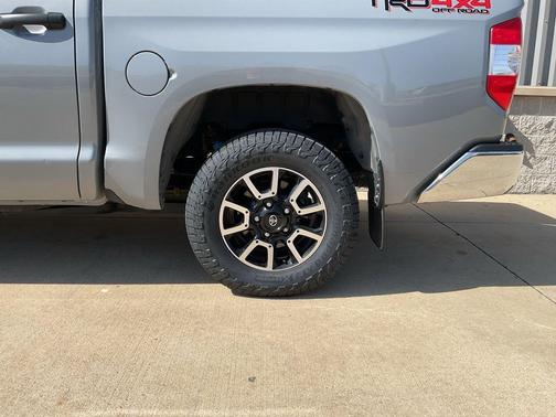 2021 Toyota Tundra SR5