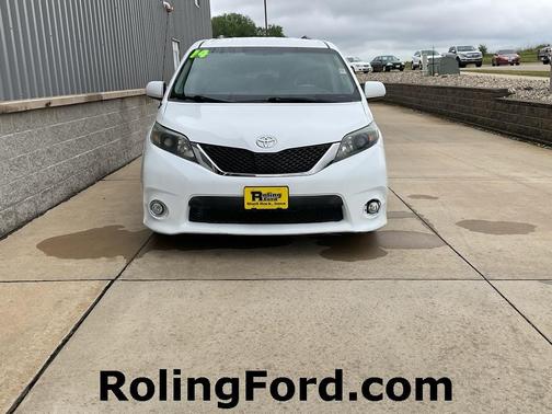 2014 Toyota Sienna SE