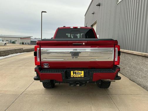 2024 Ford F-350 Platinum